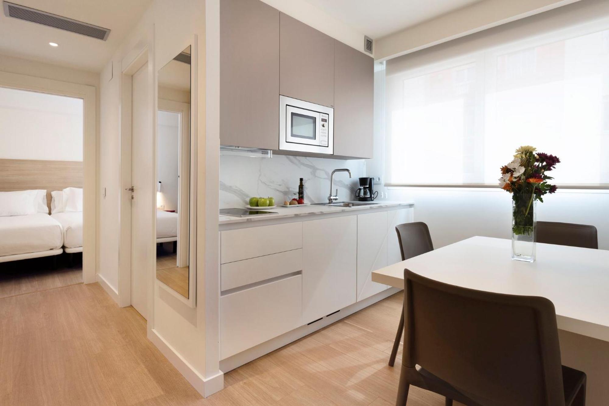 Sercotel Logrono Suites Εξωτερικό φωτογραφία